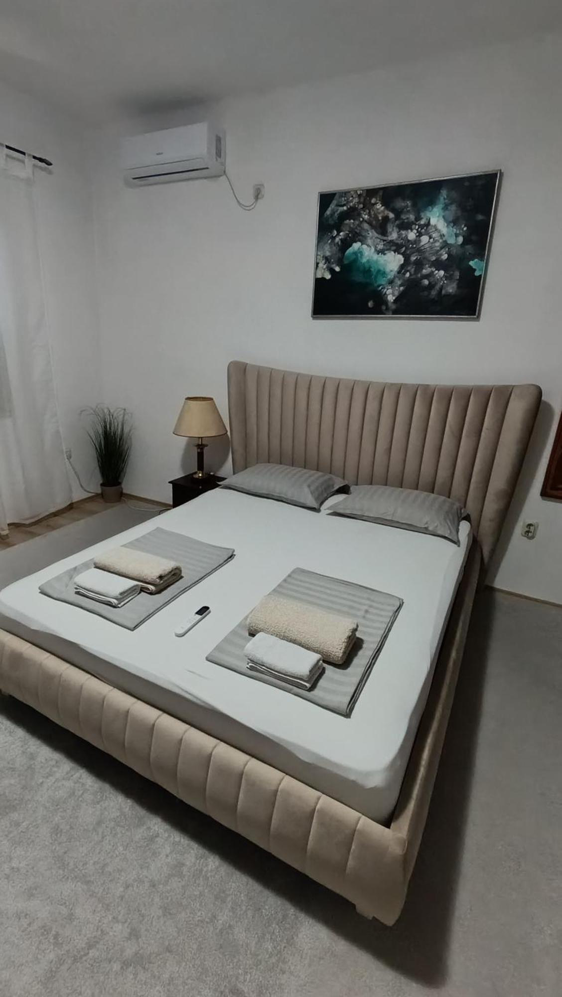 Ap Apartment Мостар Екстер'єр фото